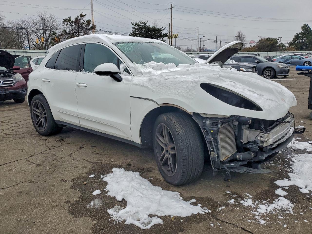 2021 PORSCHE Macan