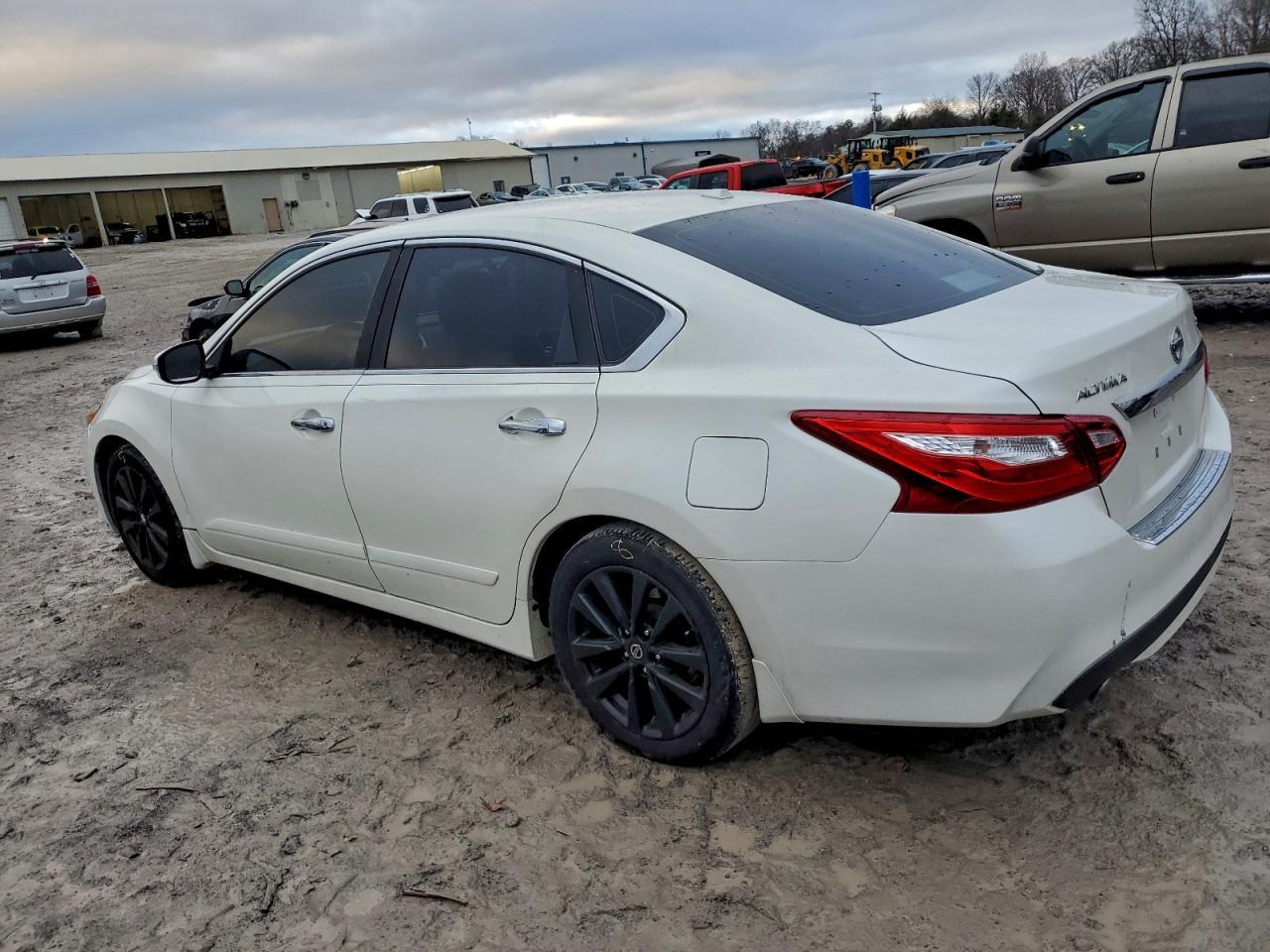 2016 NISSAN ALTIMA