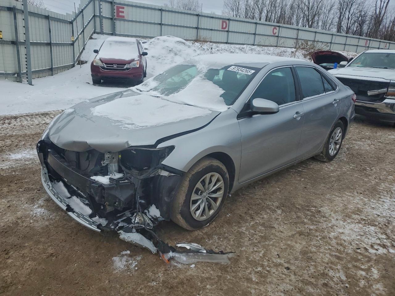 2015 TOYOTA CAMRY
