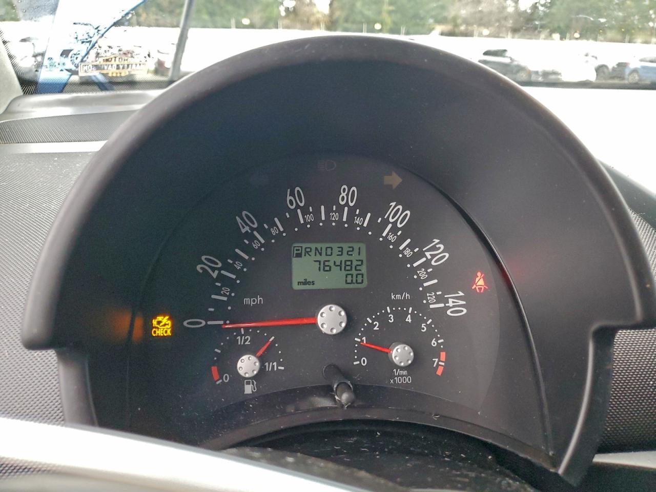 2004 VOLKSWAGEN Beetle