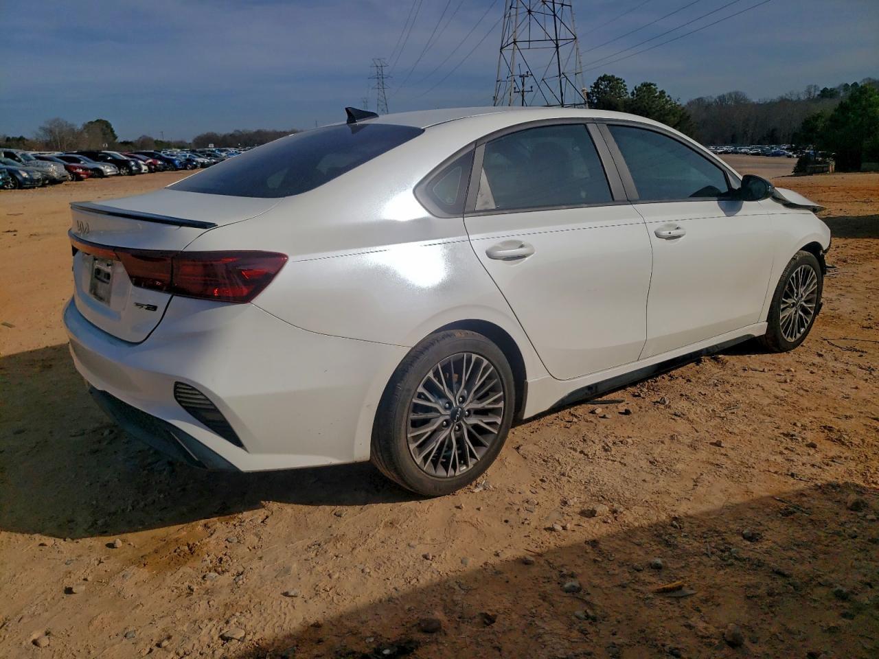 2022 KIA FORTE