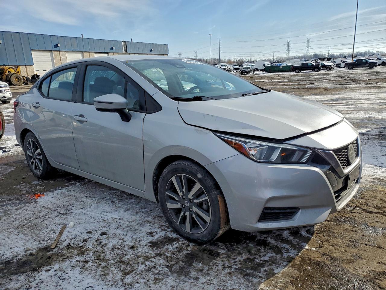 2021 NISSAN VERSA