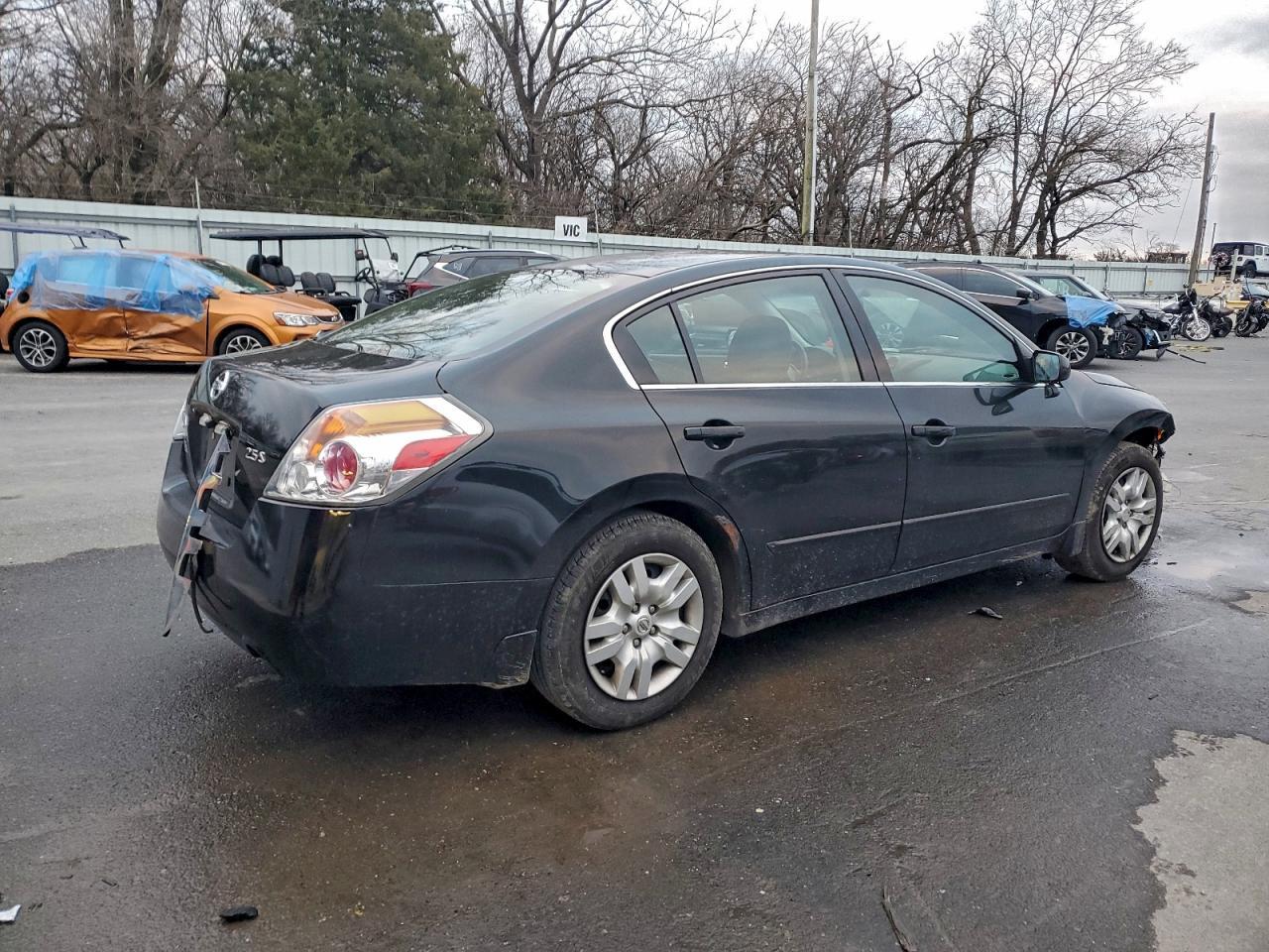 2010 NISSAN ALTIMA