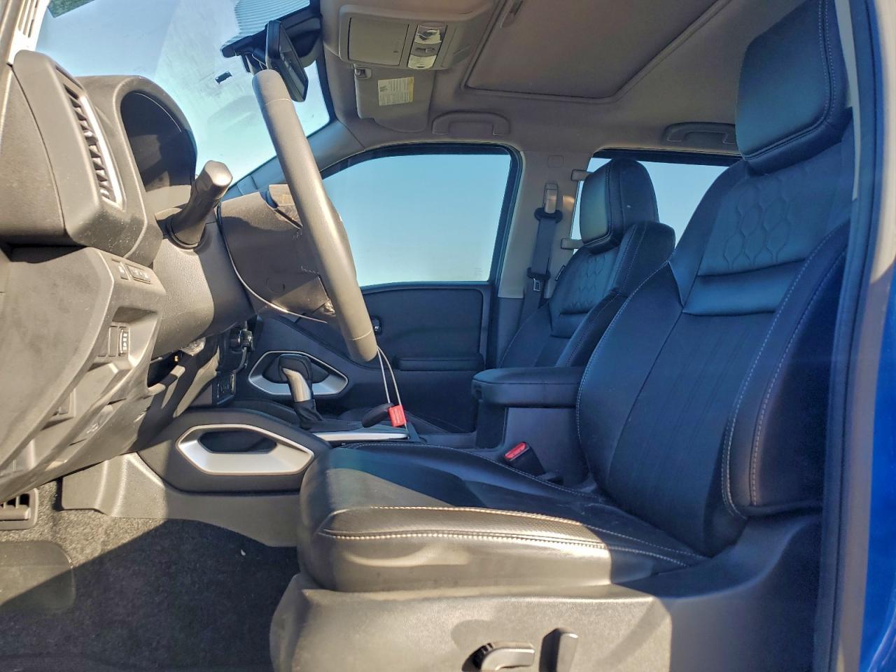 2024 NISSAN Frontier