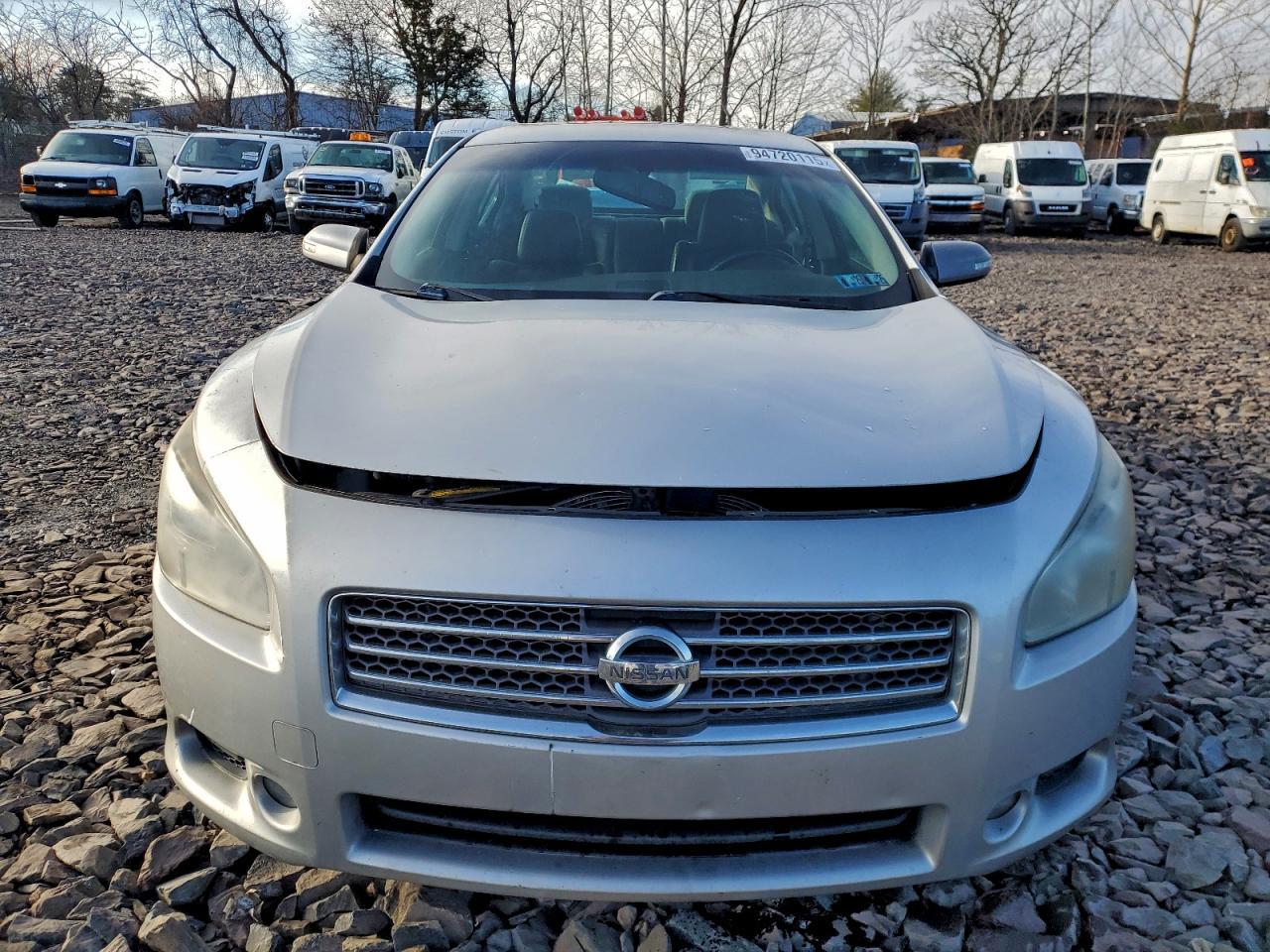 2010 NISSAN Maxima