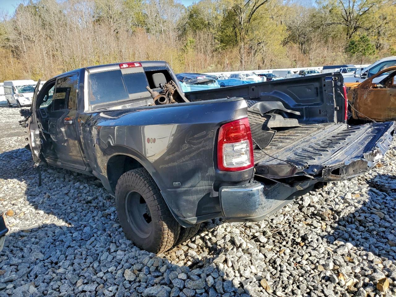 2021 RAM 3500