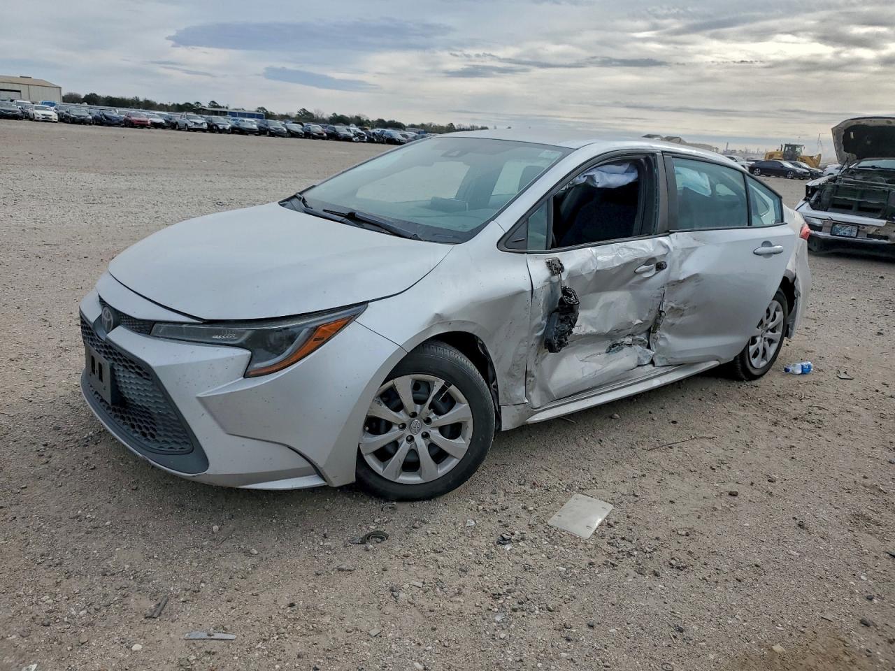 2021 TOYOTA COROLLA