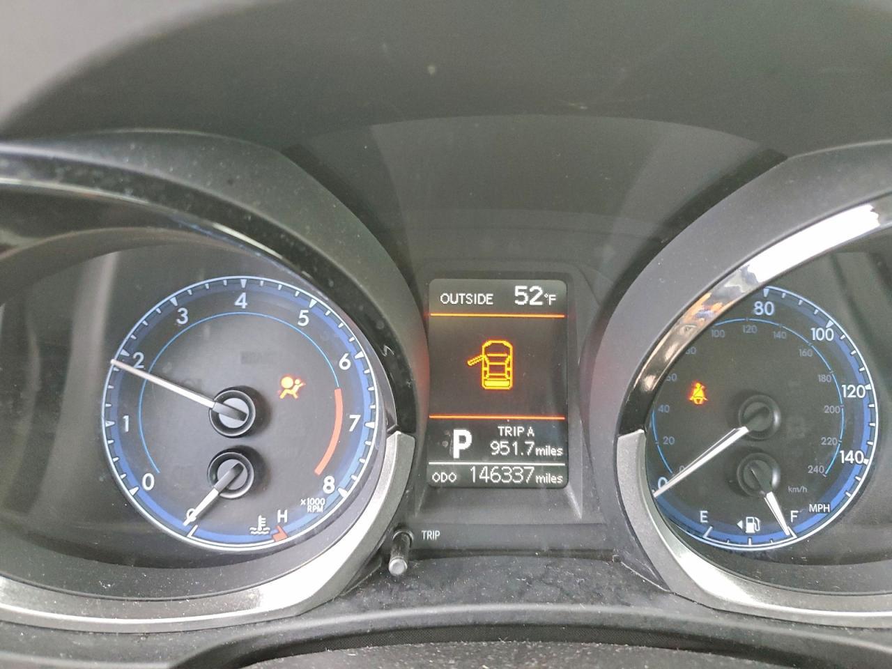 2014 TOYOTA COROLLA