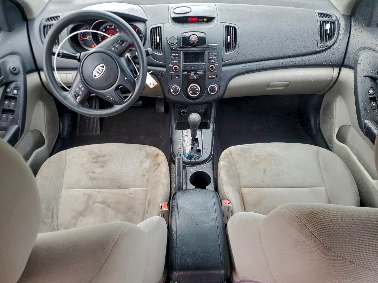 2010 KIA FORTE