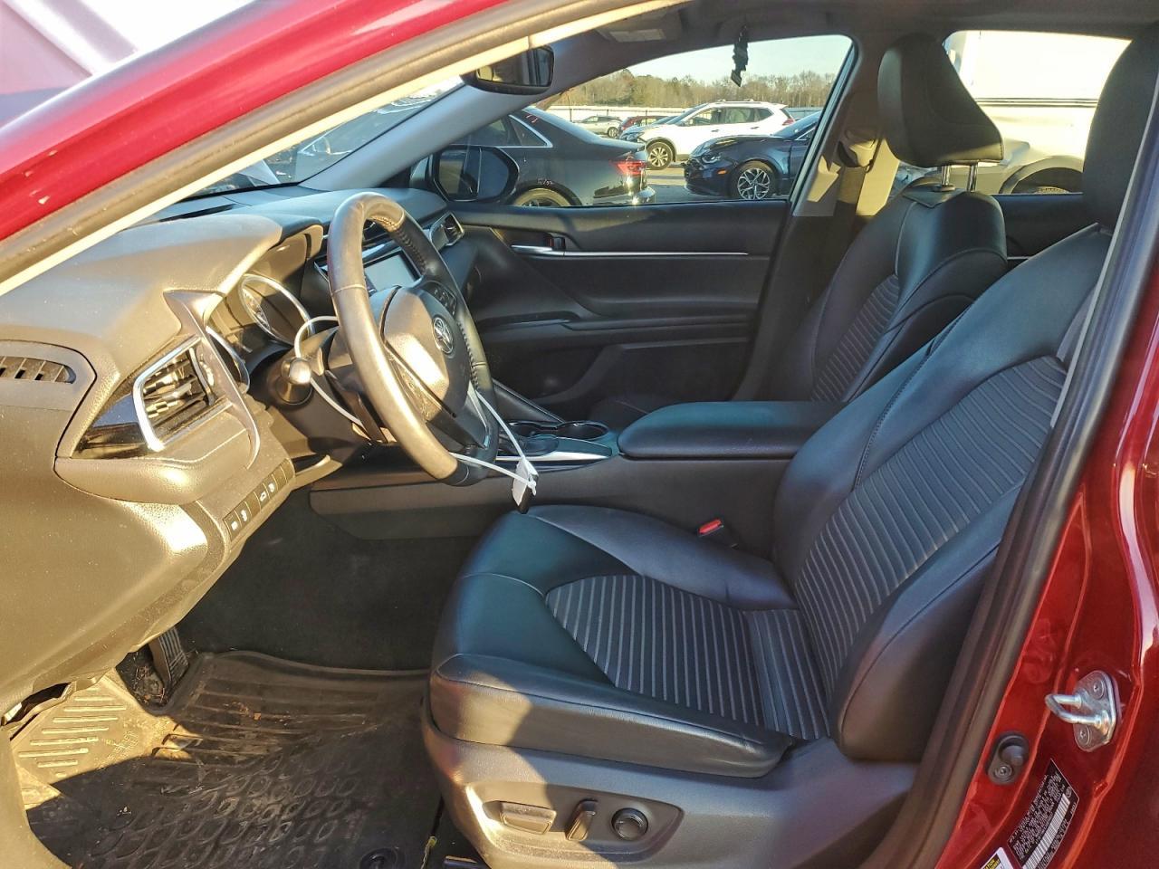2018 TOYOTA CAMRY