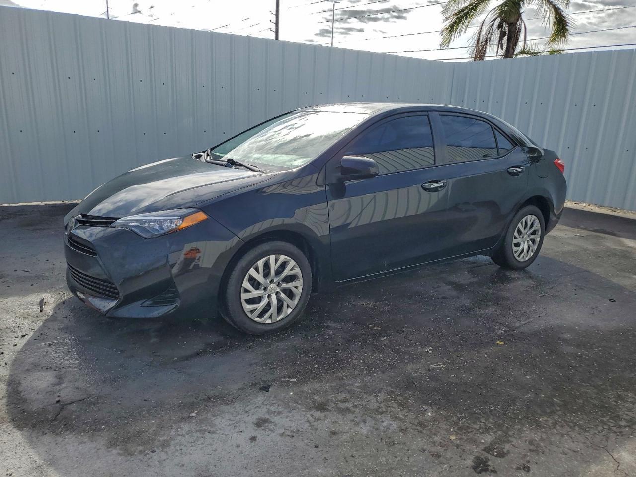 2018 TOYOTA COROLLA