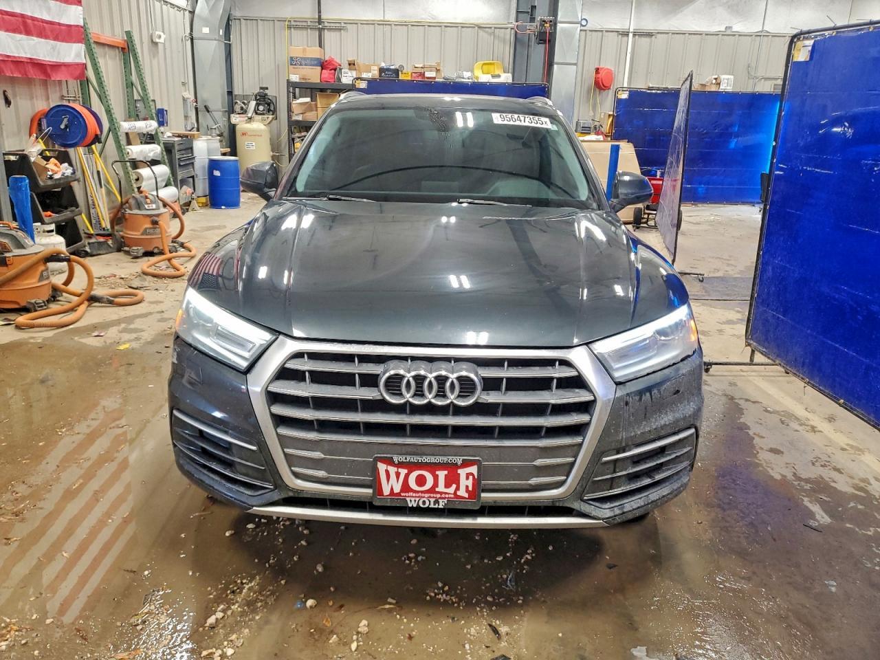 2018 AUDI Q5