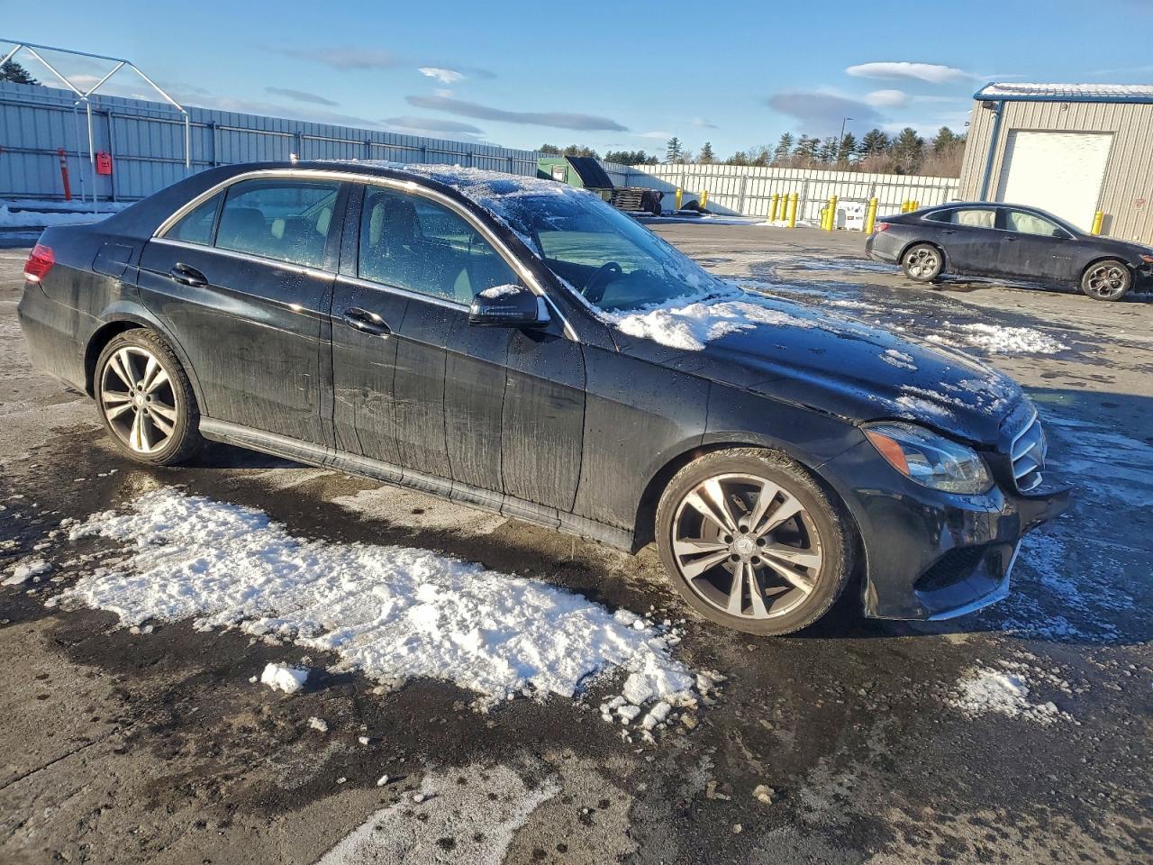 2016 MERCEDES-BENZ E-Class
