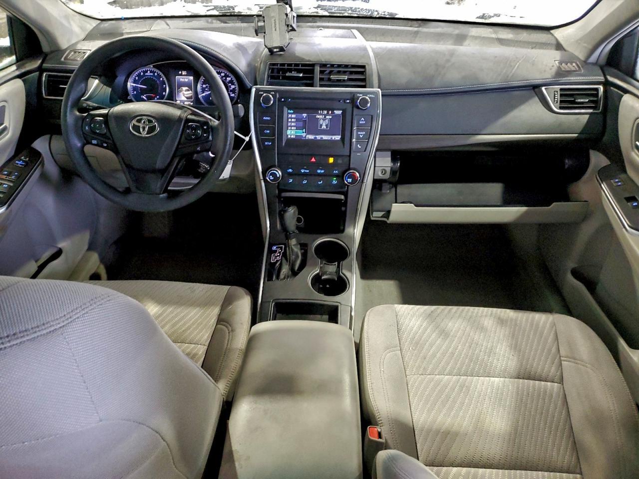 2017 TOYOTA CAMRY
