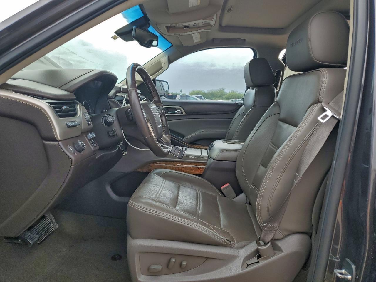 2016 GMC Yukon