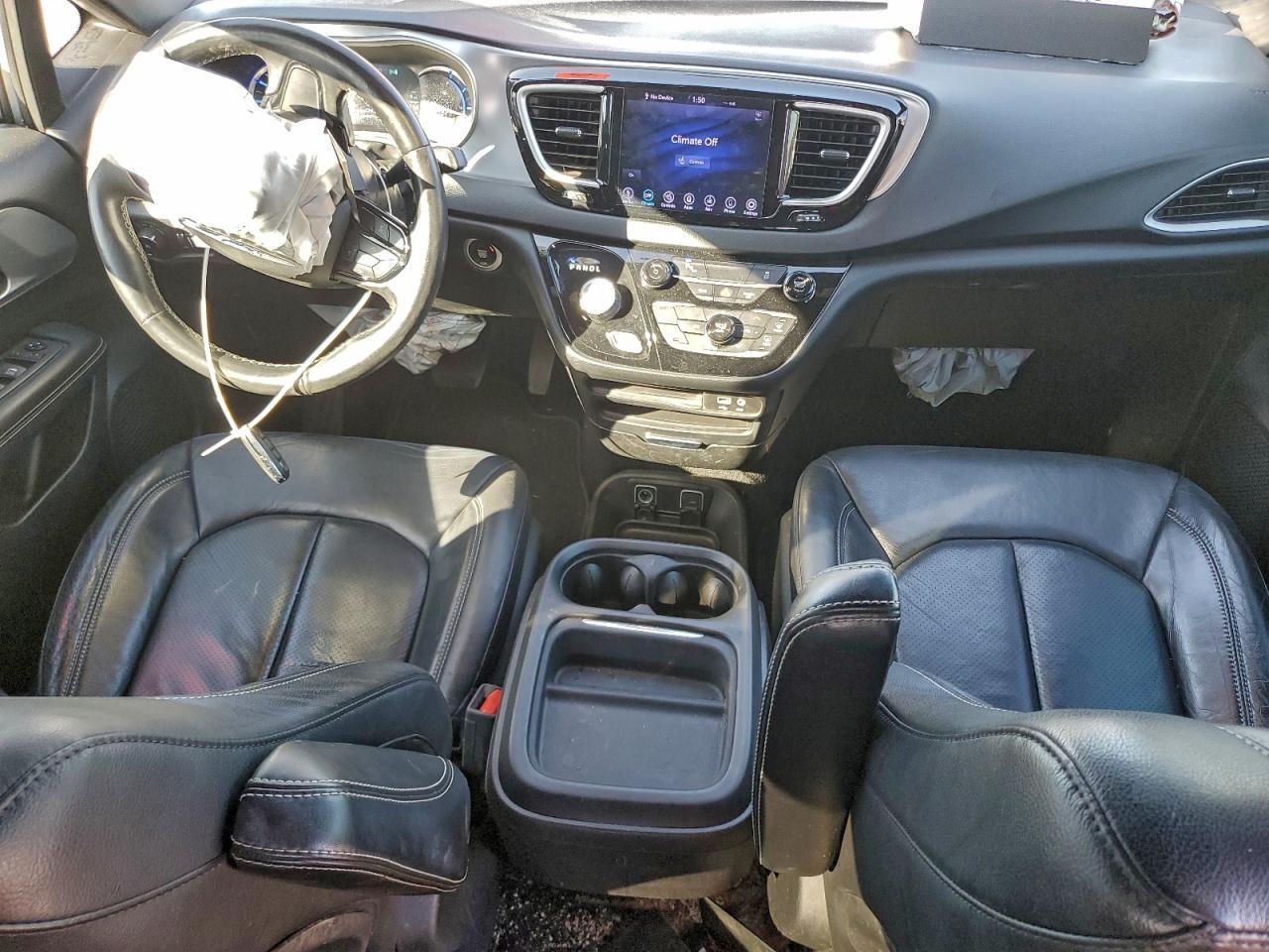 2020 CHRYSLER Pacifica