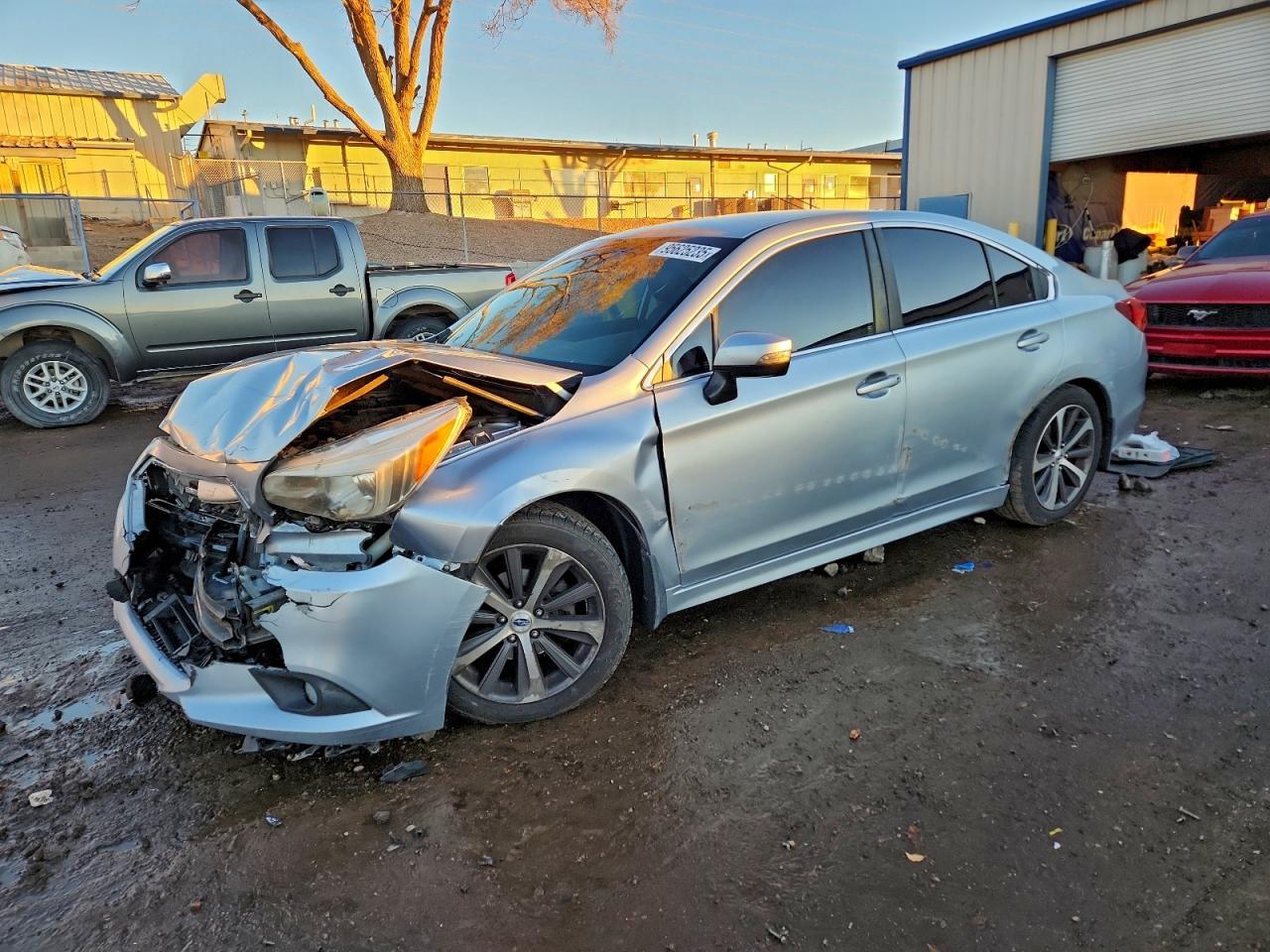 2016 SUBARU Legacy