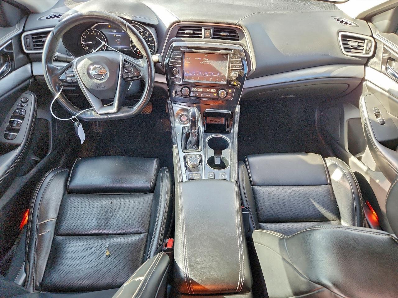 2017 NISSAN Maxima