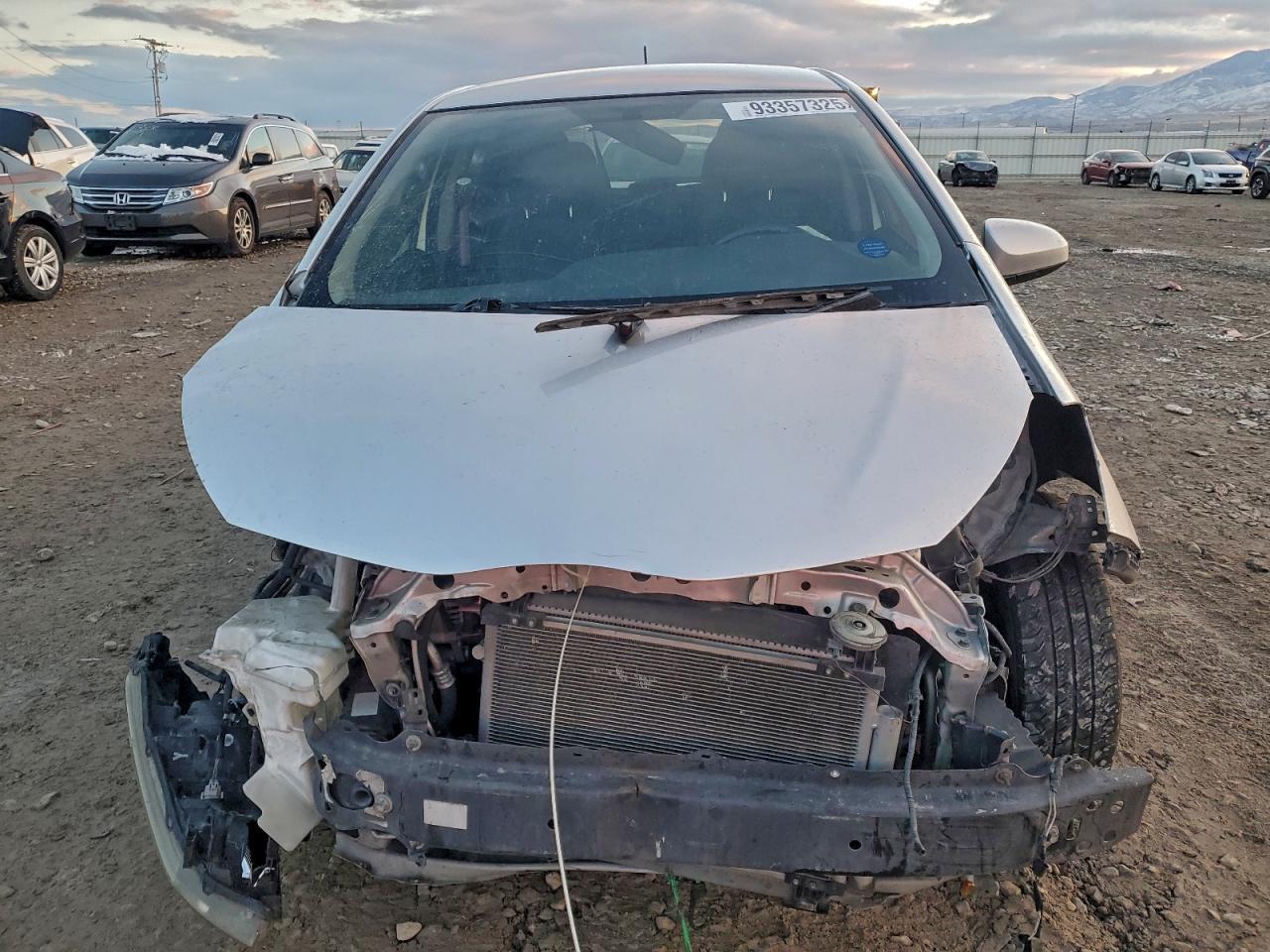 2016 TOYOTA YARIS