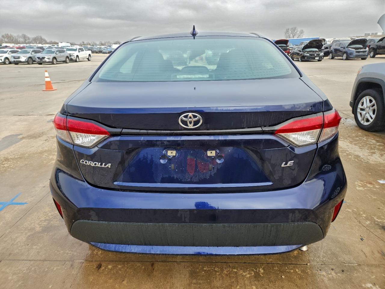2021 TOYOTA COROLLA