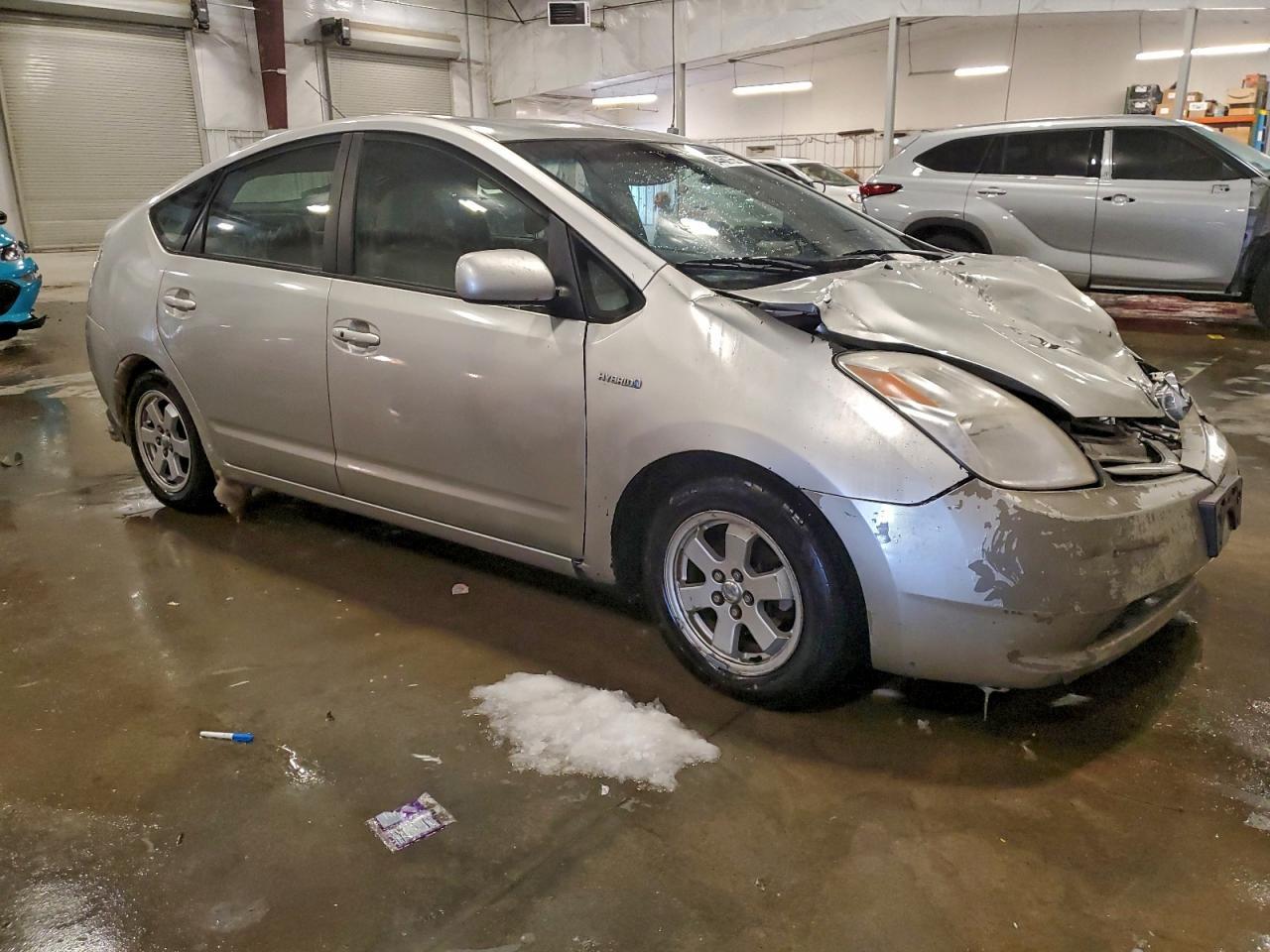 2005 TOYOTA PRIUS