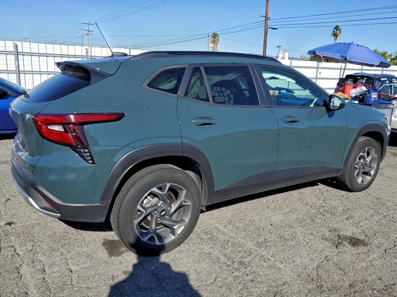 2025 CHEVROLET TRAX