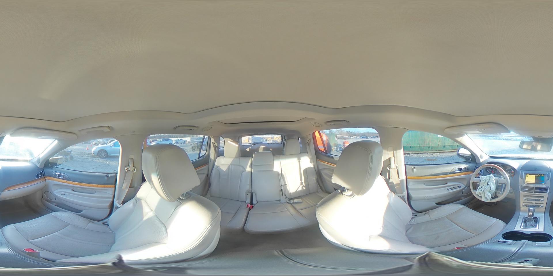 2010 LINCOLN MKT