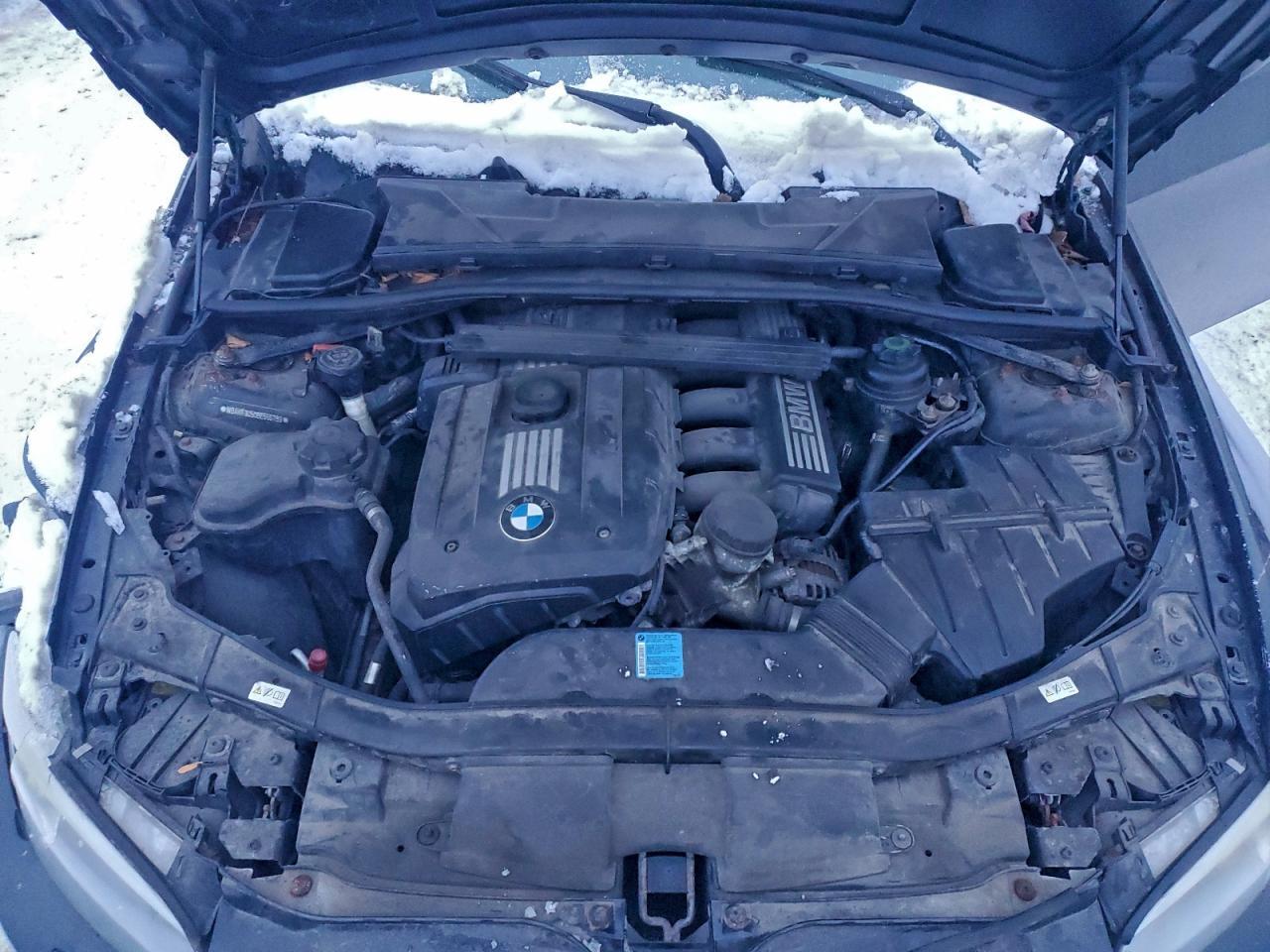 2011 BMW 3 SERIES