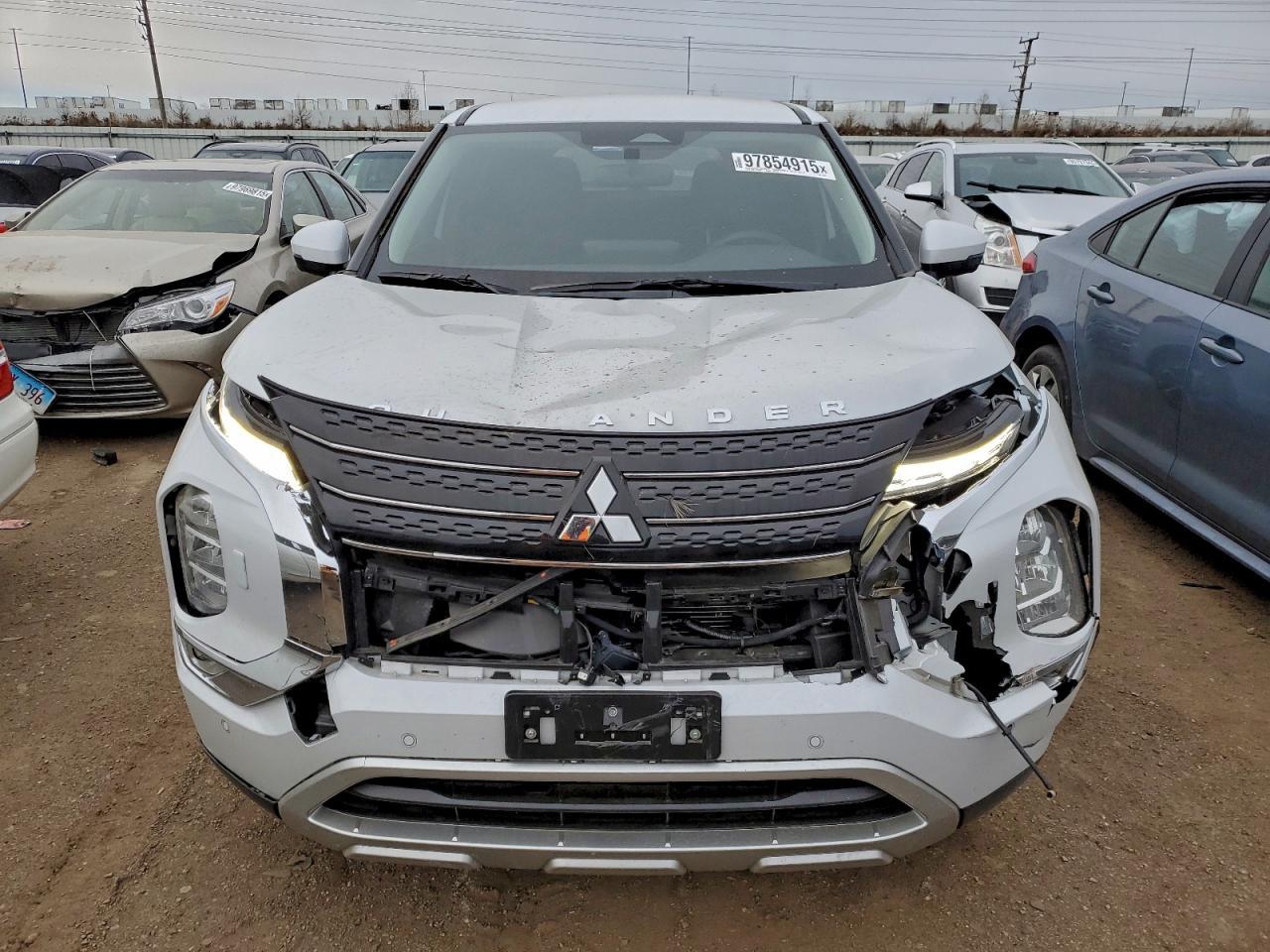 2022 MITSUBISHI outlander