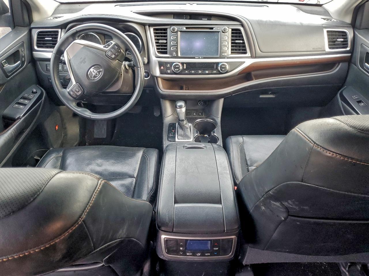 2015 TOYOTA HIGHLANDER