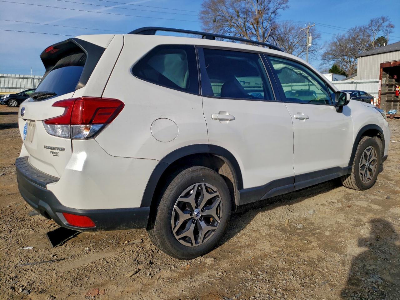 2020 SUBARU FORESTER
