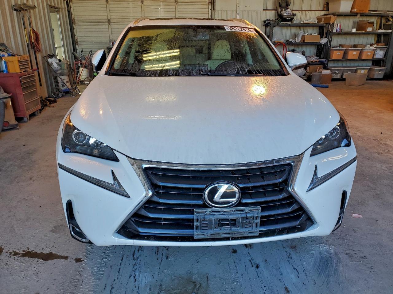 2017 LEXUS NX 200T