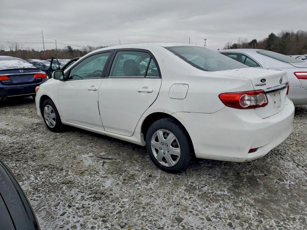 2011 TOYOTA COROLLA