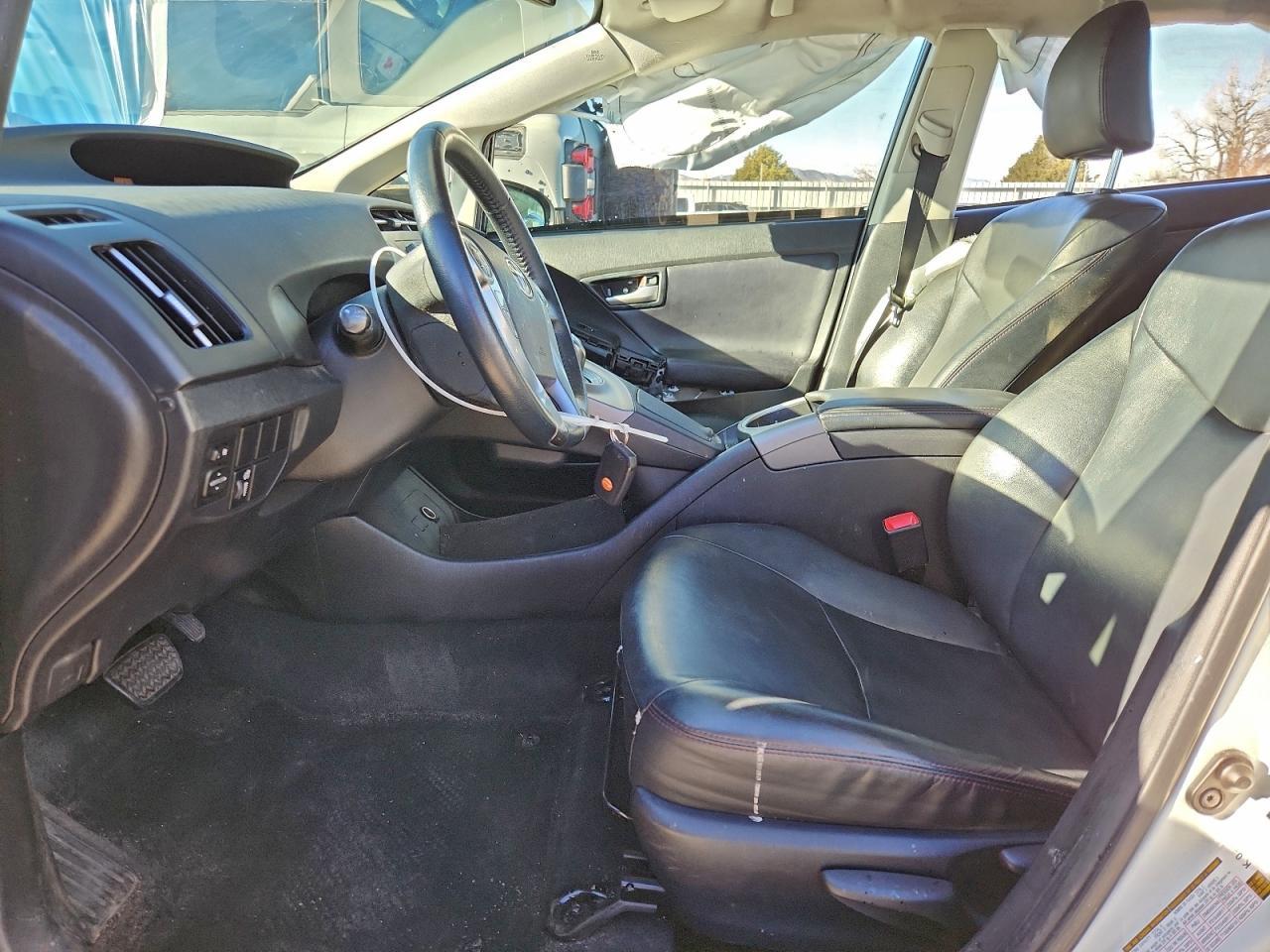 2013 TOYOTA PRIUS