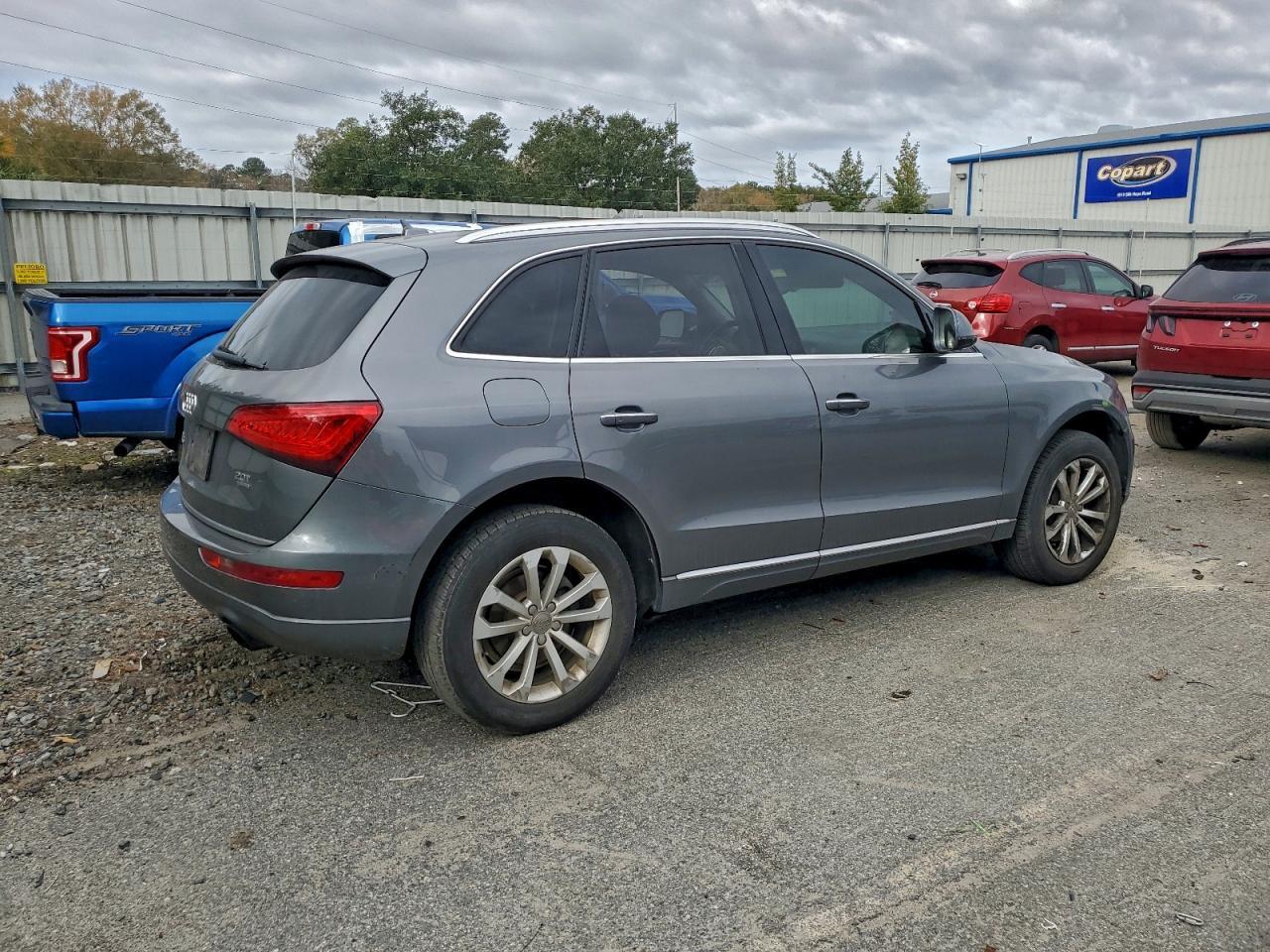 2015 AUDI Q5