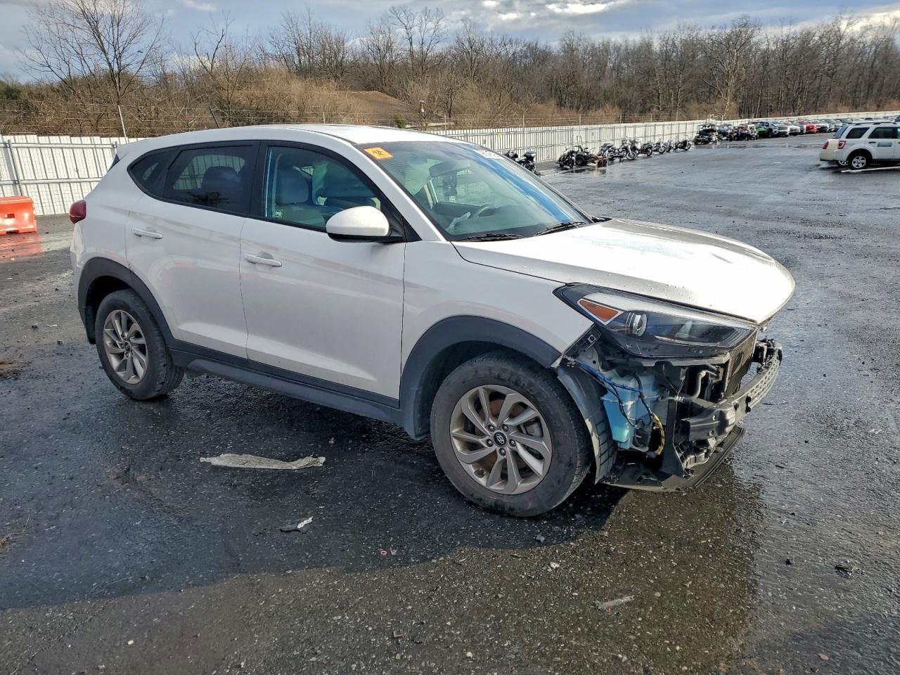 2016 HYUNDAI TUCSON