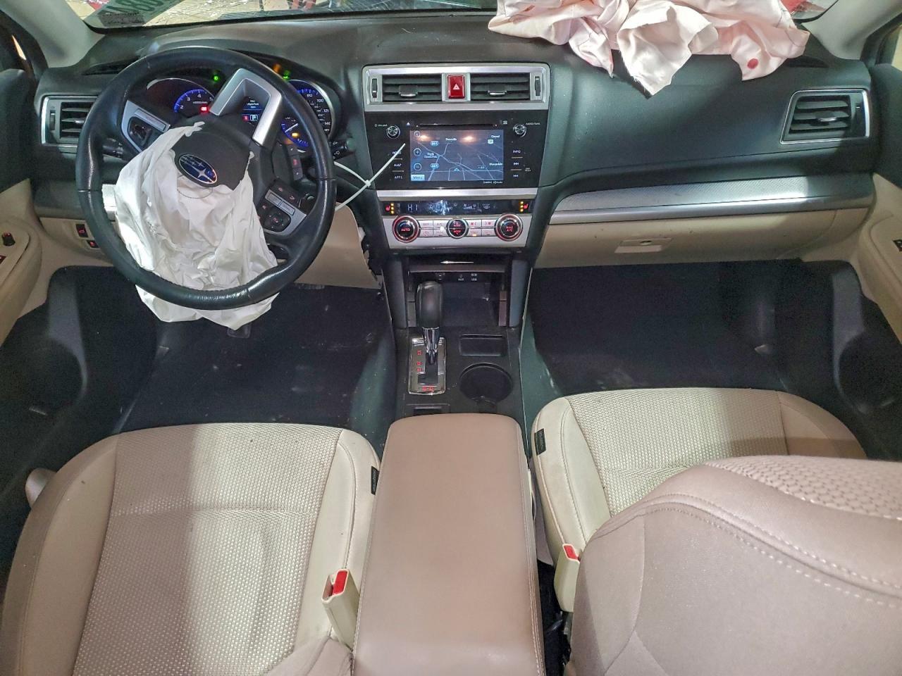 2015 SUBARU Outback