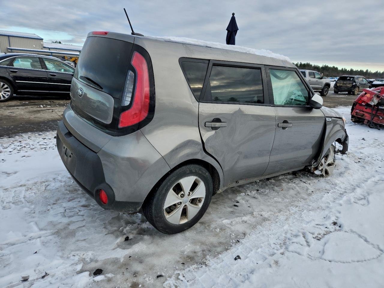 2015 KIA SOUL +