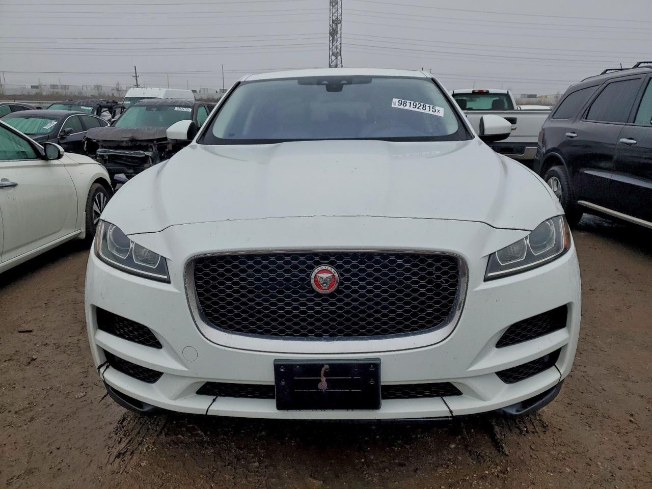 2017 JAGUAR F-Pace