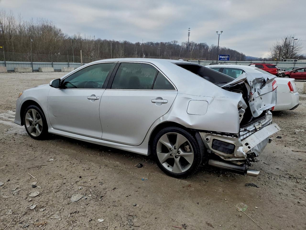 2012 TOYOTA CAMRY