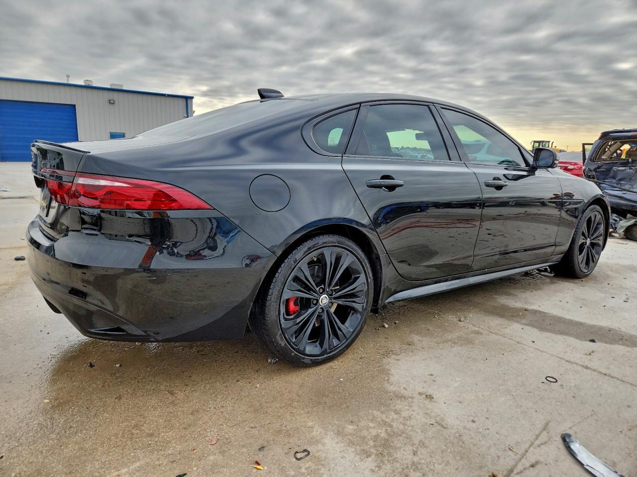 2024 JAGUAR XF