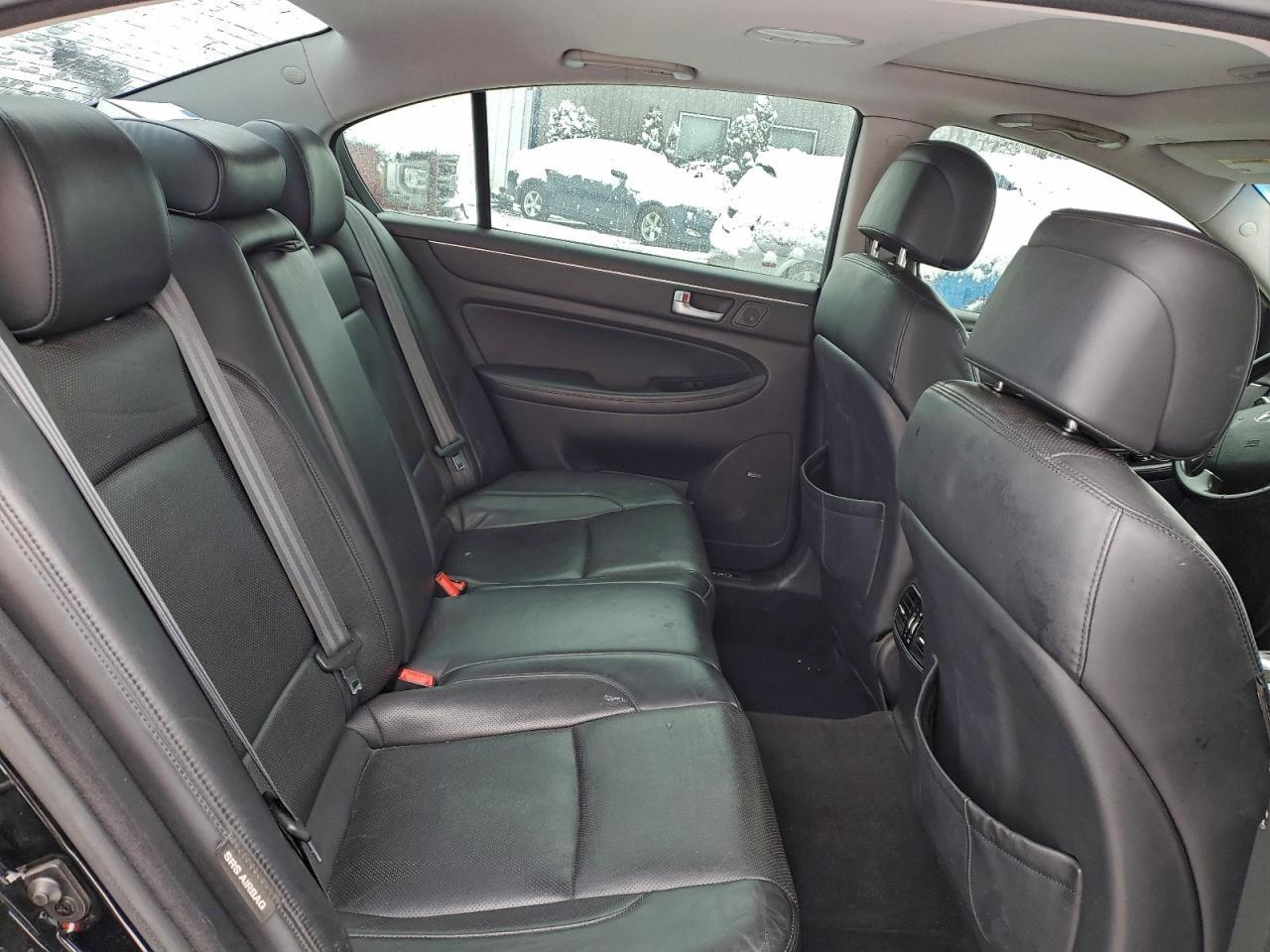 2012 HYUNDAI GENESIS
