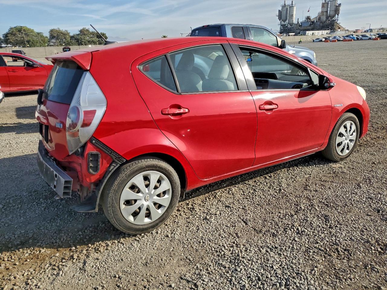 2012 TOYOTA Prius c