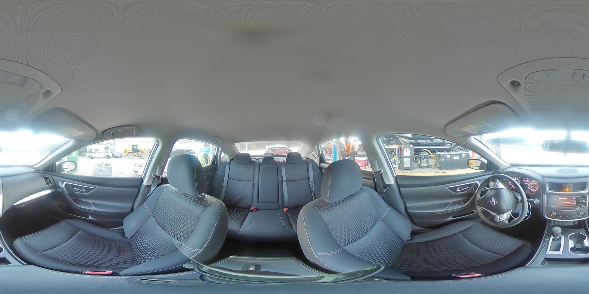 2017 NISSAN ALTIMA