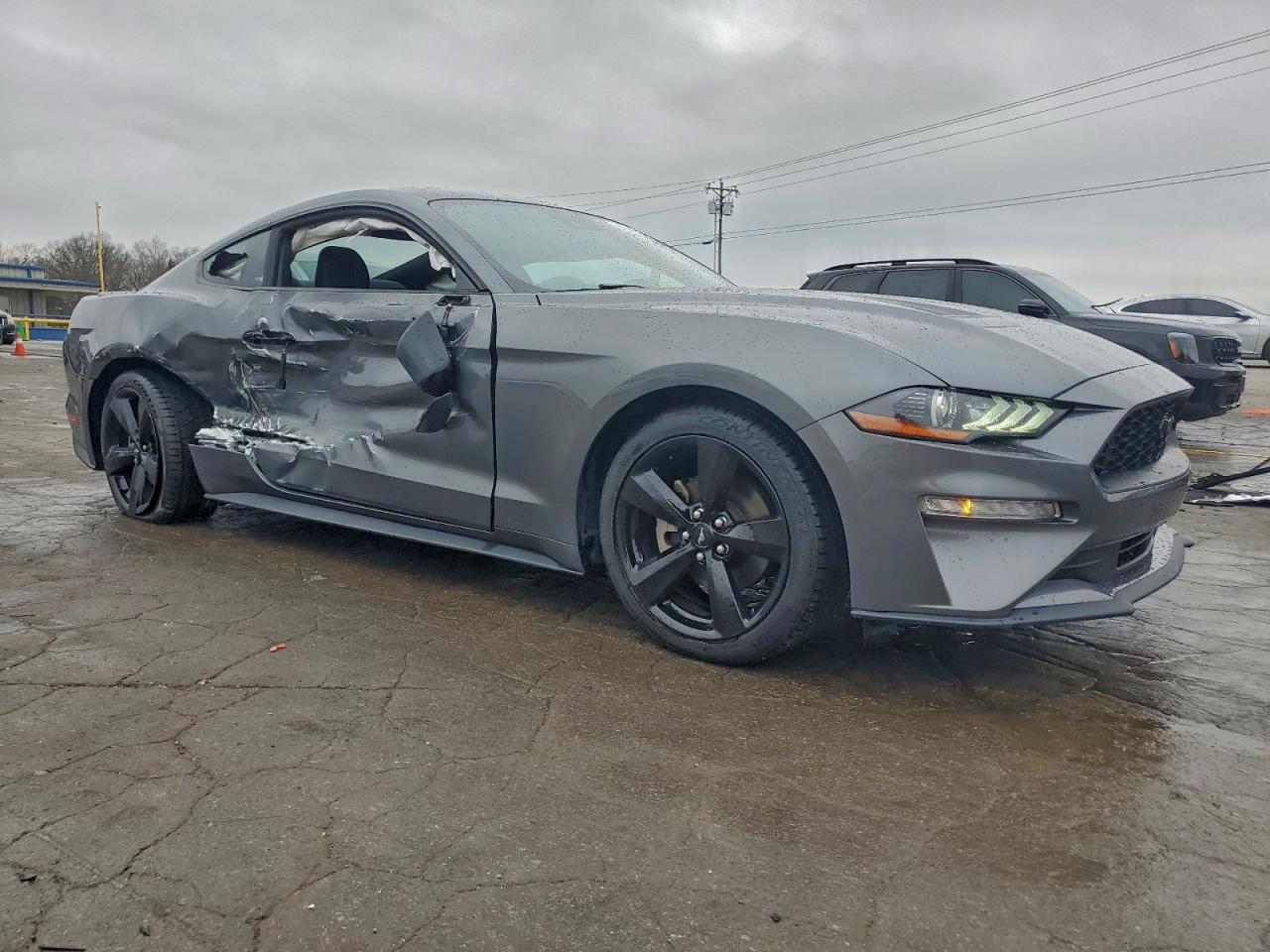 2022 FORD MUSTANG