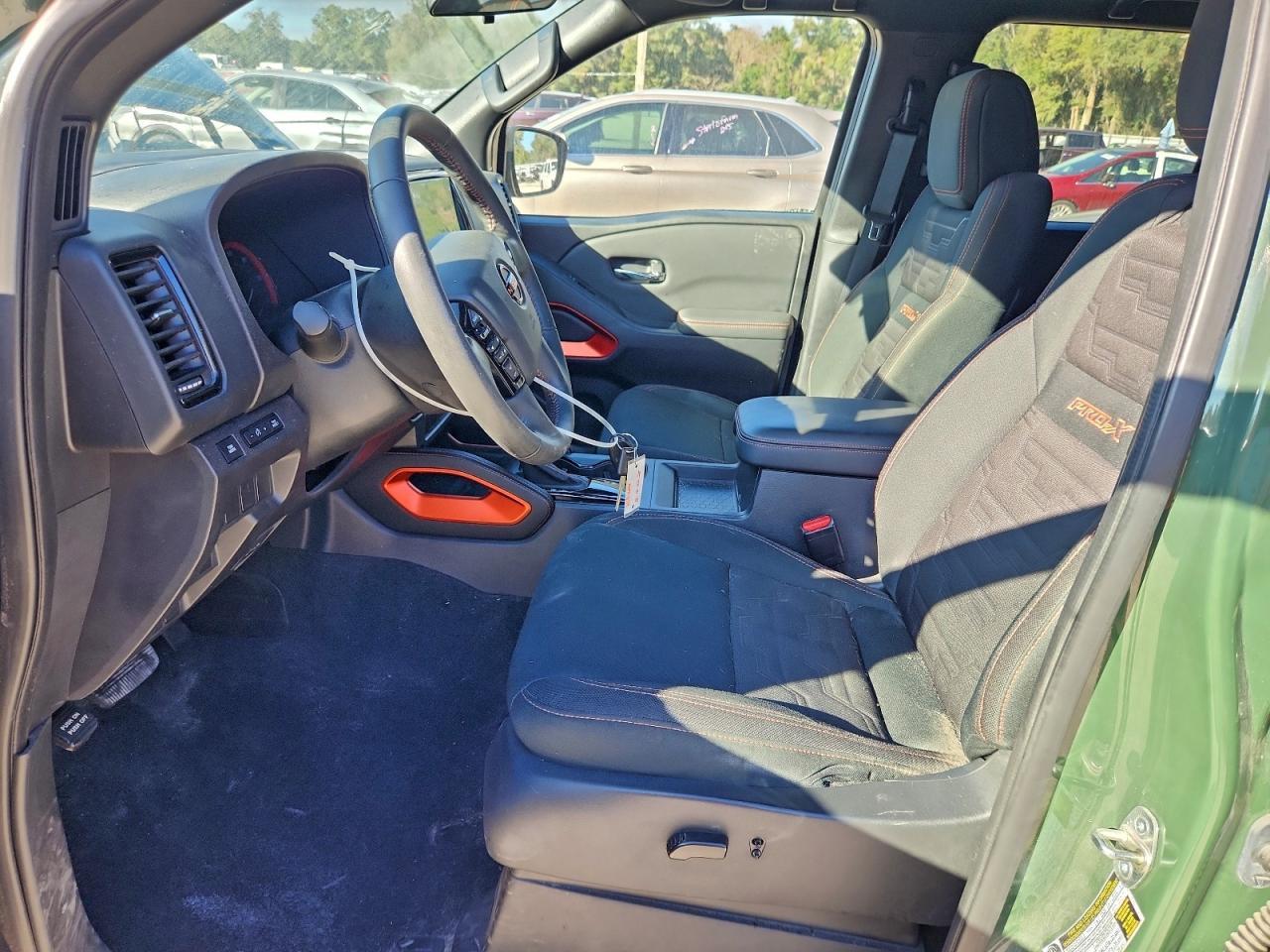 2023 NISSAN Frontier