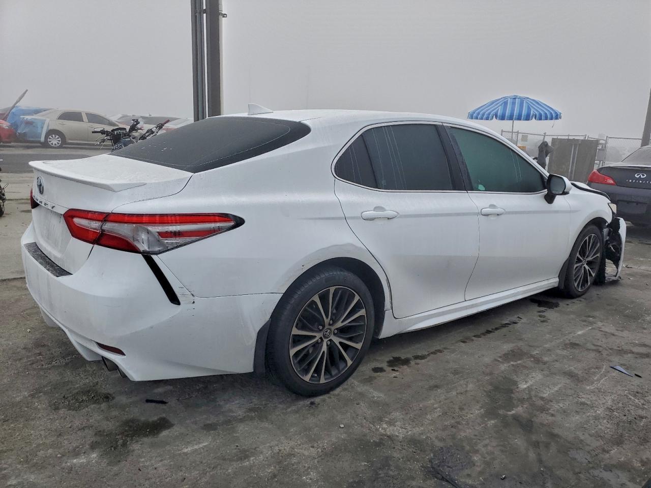 2019 TOYOTA CAMRY