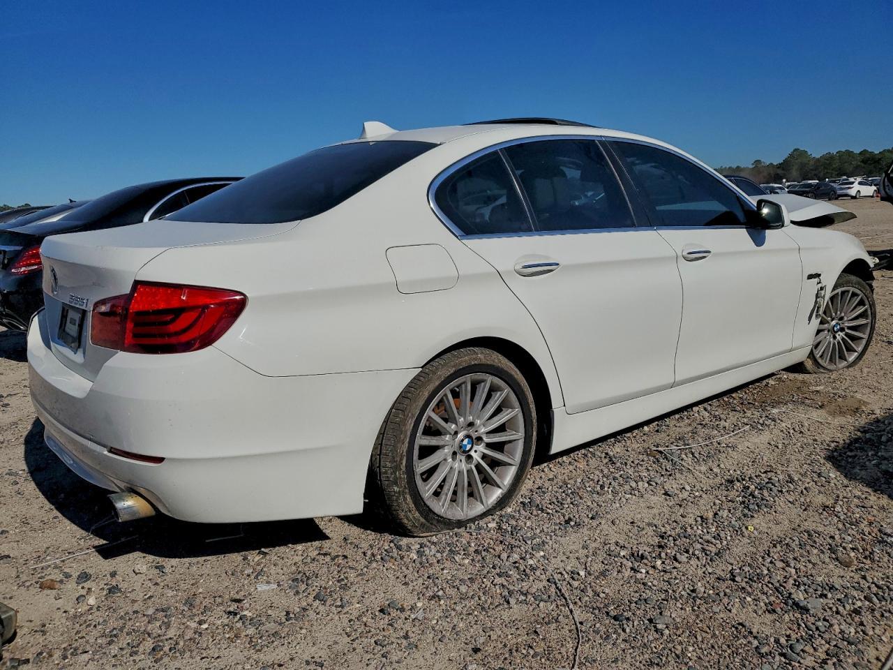 2011 BMW 5 series