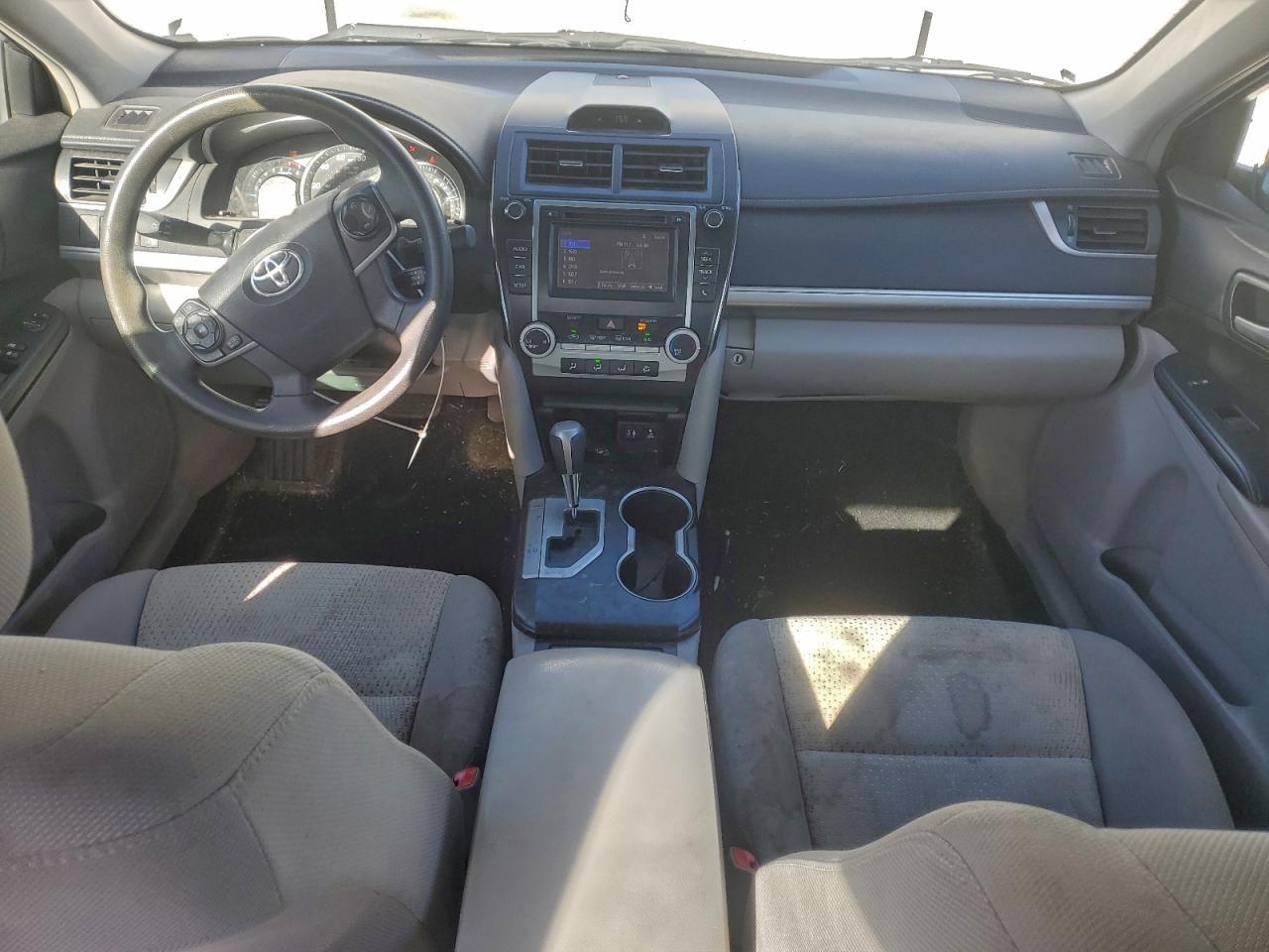 2014 TOYOTA CAMRY