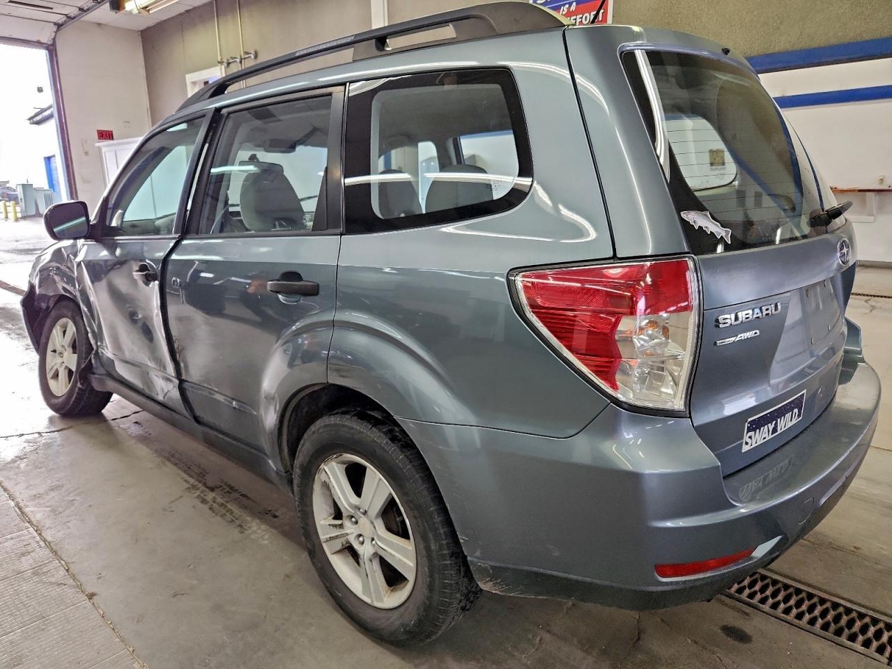 2010 SUBARU FORESTER